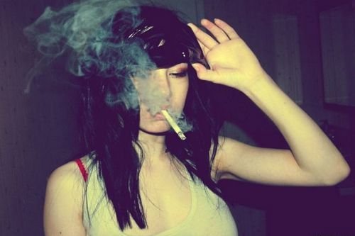 怀孕初期抽烟增加新生儿心脏缺陷风险